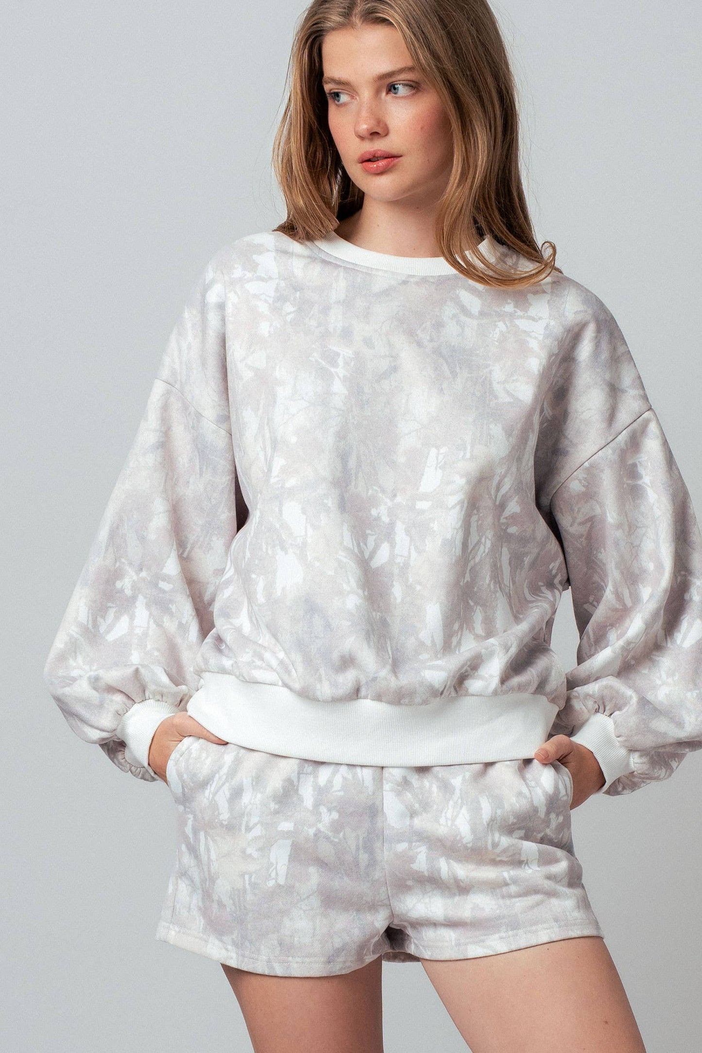Urban Daizy - Relaxed Leaf Print Lounge Sweatshirt Set