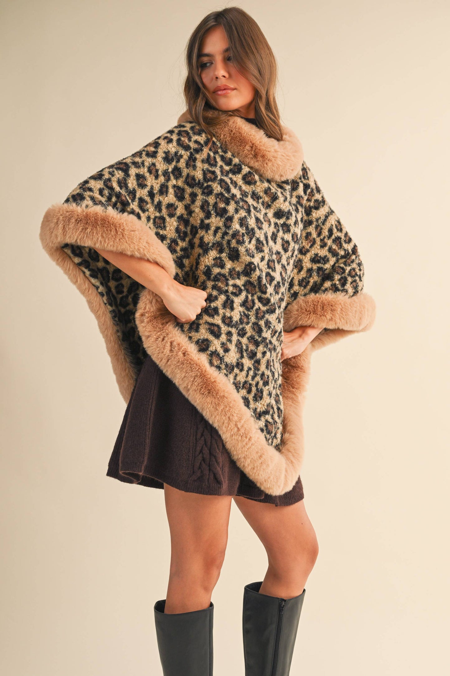 FAUX FUR LEOPARD PRINTED PONCHO- LOVE