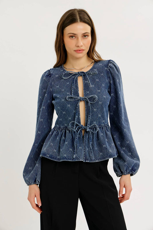 idem ditto - MINERAL-WASHED BOW TIE FRONT BABYDOLL DENIM TOP