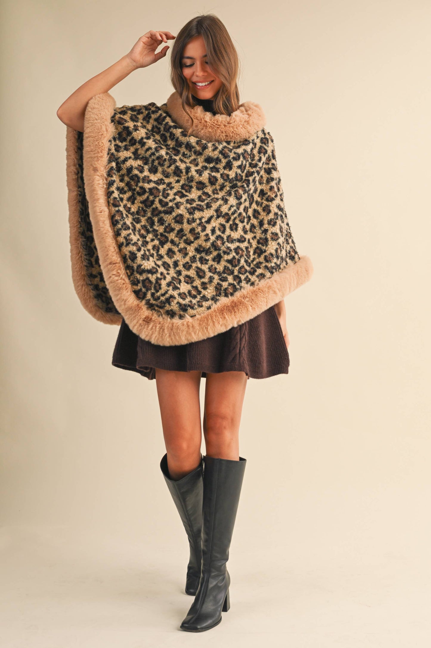 FAUX FUR LEOPARD PRINTED PONCHO- LOVE