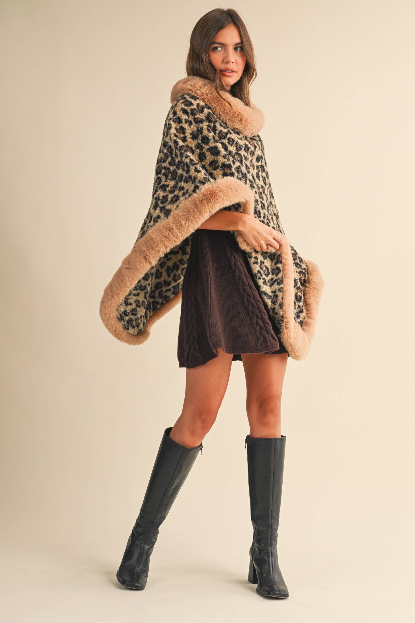 FAUX FUR LEOPARD PRINTED PONCHO- LOVE