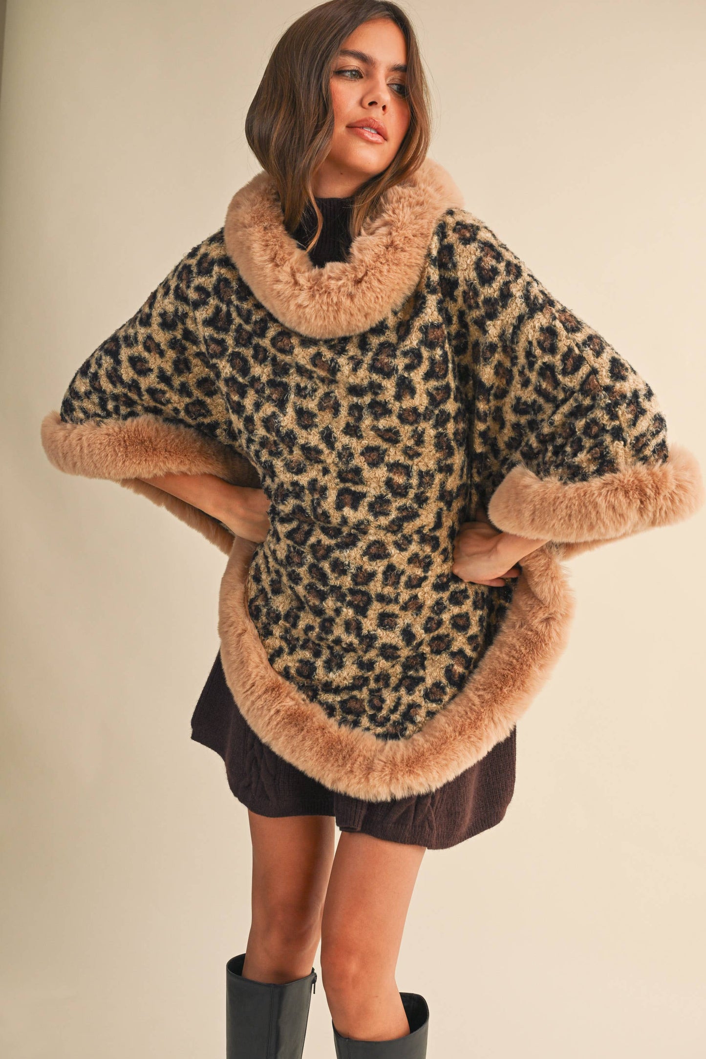 FAUX FUR LEOPARD PRINTED PONCHO- LOVE