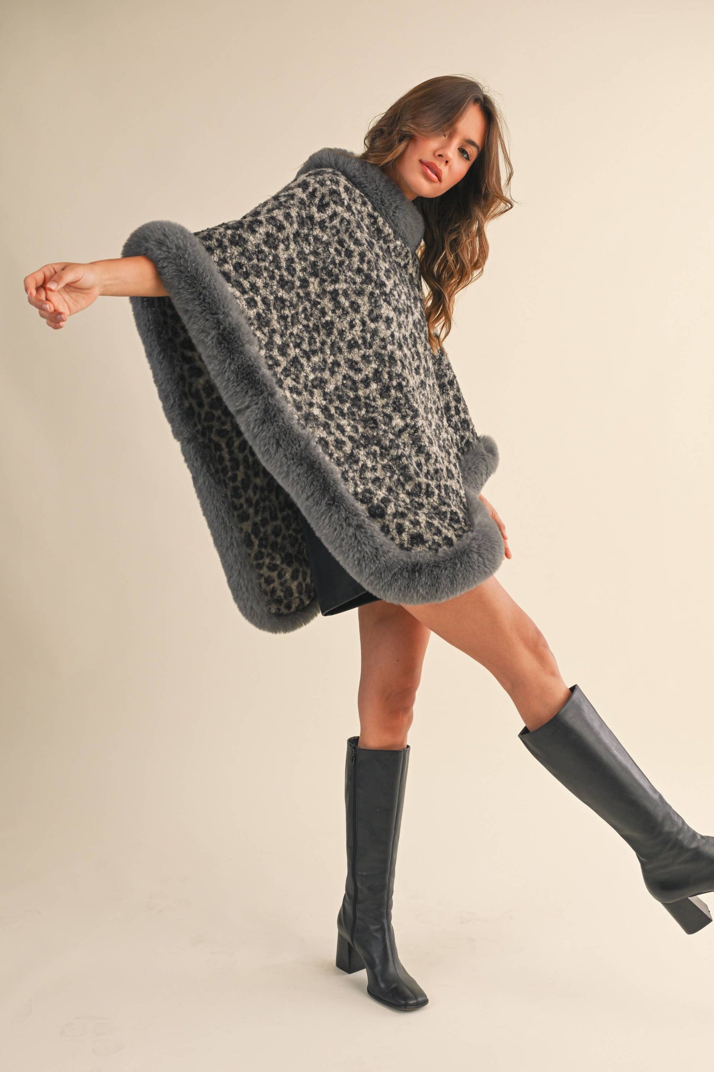 FAUX FUR LEOPARD PRINTED PONCHO- LOVE