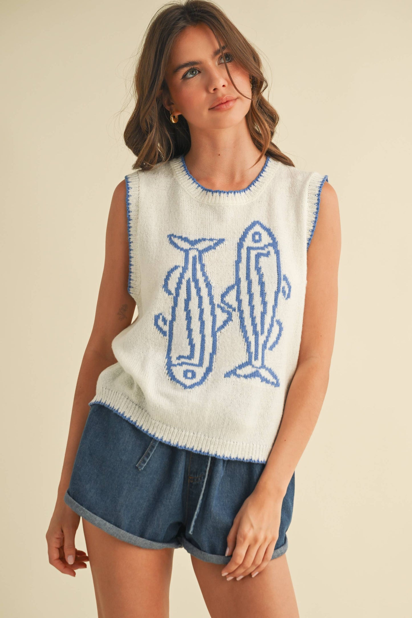 Klesis -FISH PRINTED SLEEVELESS SWEATER TOP