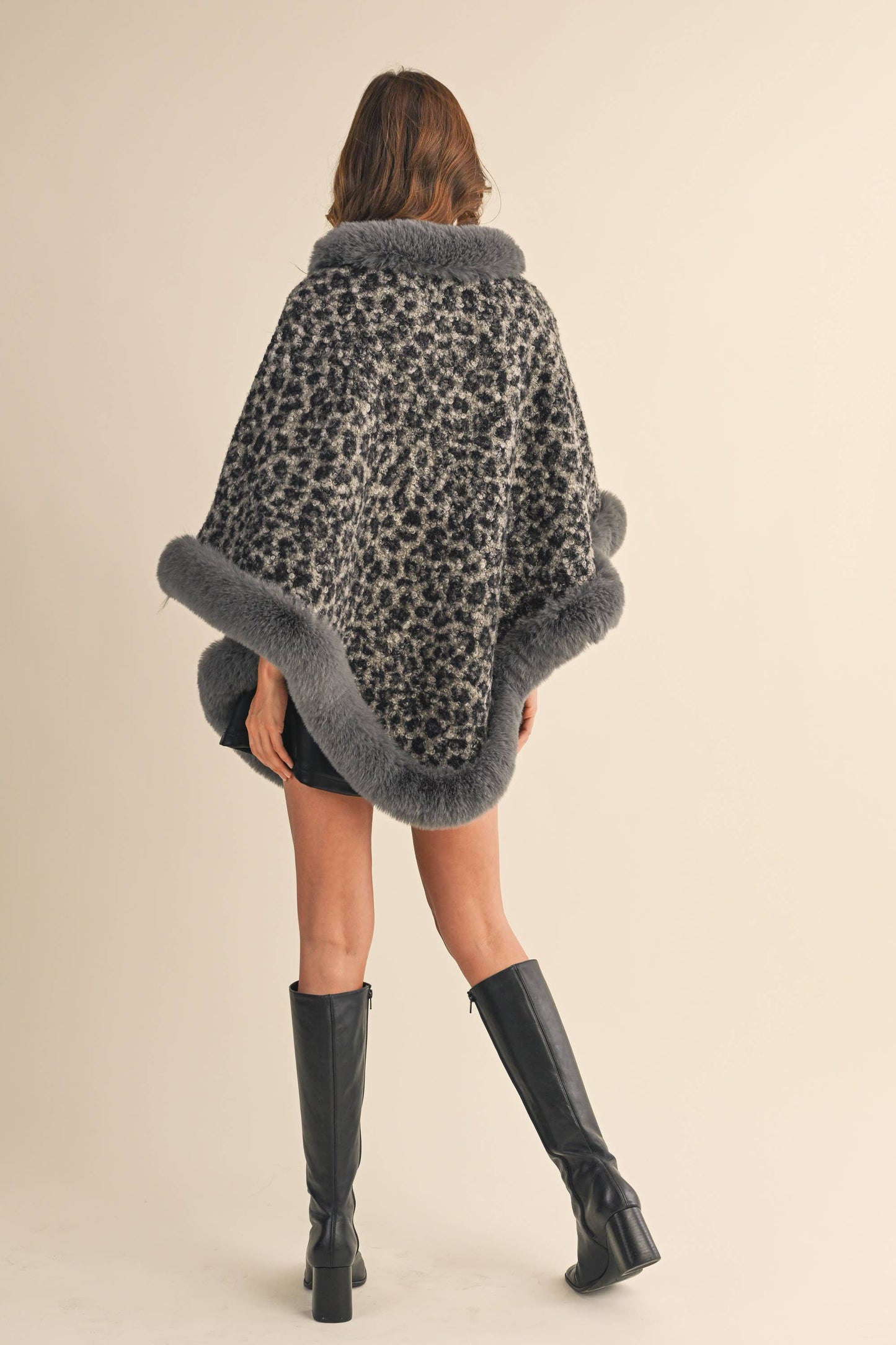 FAUX FUR LEOPARD PRINTED PONCHO- LOVE