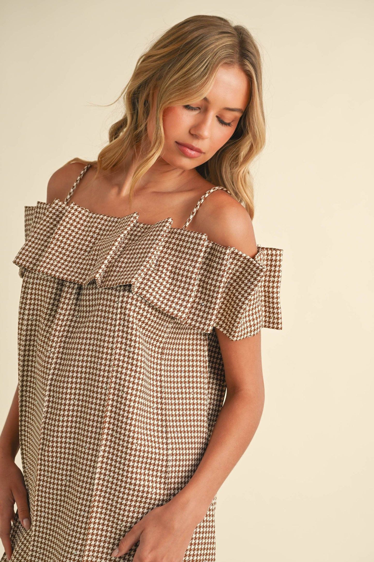 Klesis -SEQUINS HOUNDSTOOTH PLEATED OFF SHOULDER DRESS